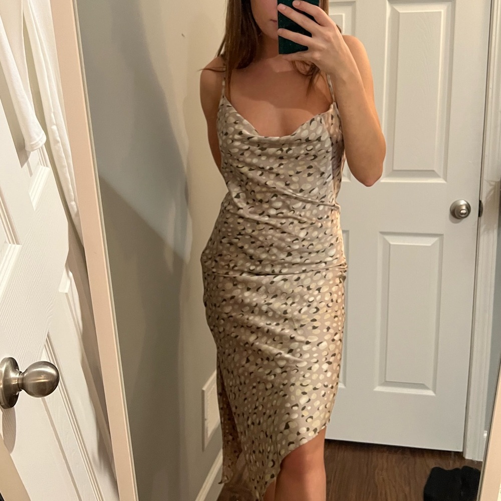 Poles dot satin Forever 21 midi dress